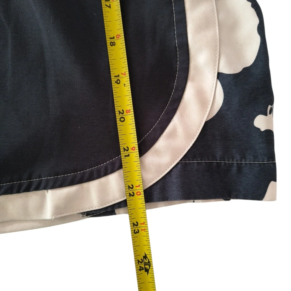Tony Hawk Navy Blue and White Swim Trunks/Board Shorts Size M